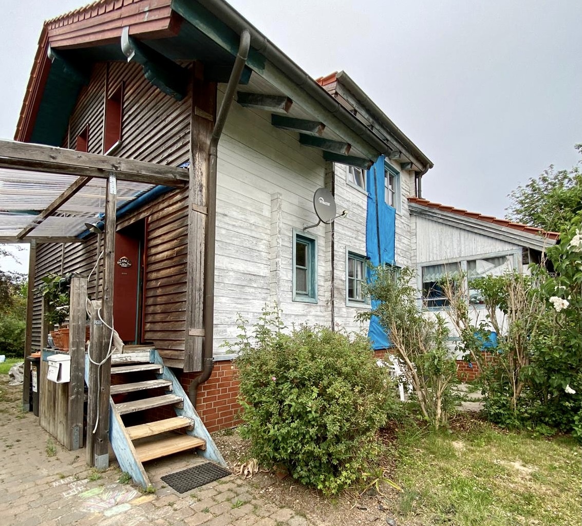Fassadenrenovierung eines alten Hauses in Ronneberg Vorderansicht